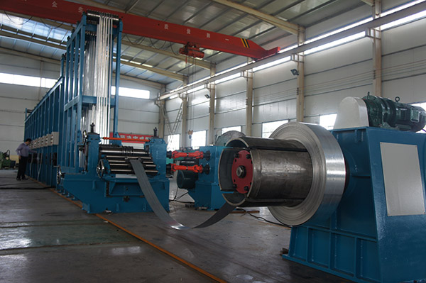 steel strapping tempering line with oscillating and 12 strips2000
